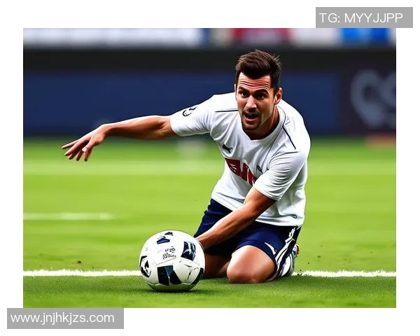 足球明星吐槽大会揭秘球场背后的趣事与心酸瞬间